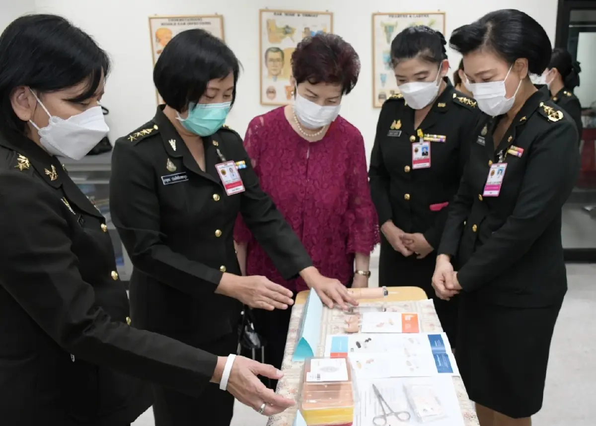 บี.กริม เสริมศักยภาพอาชีพพยาบาล