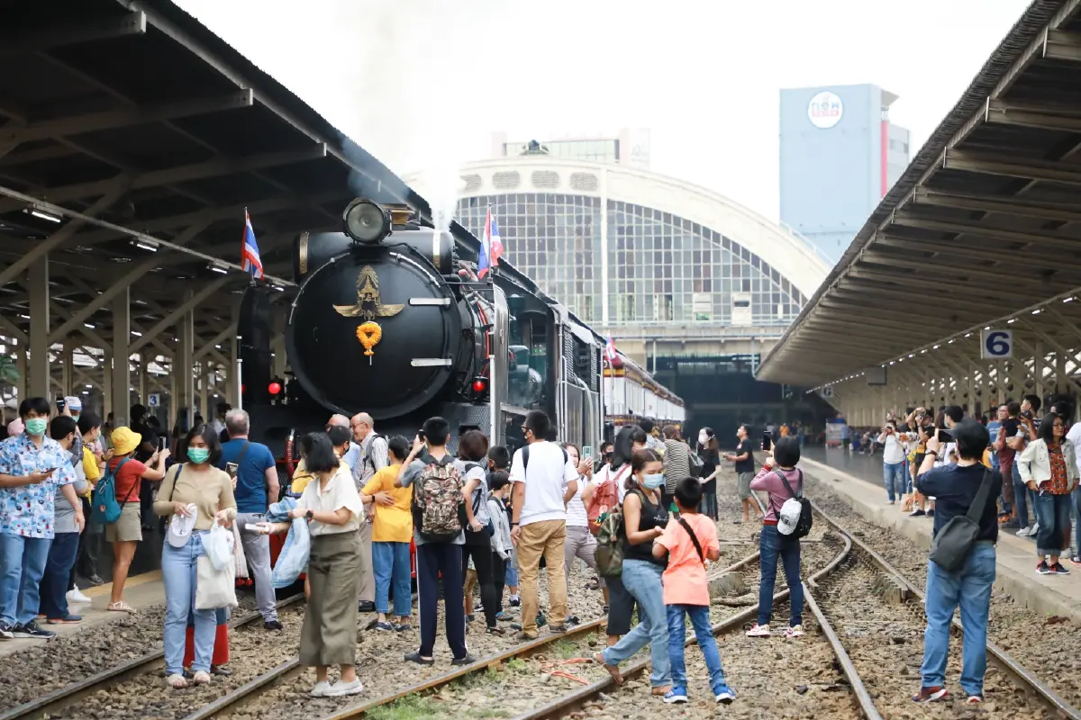 9 ปีการรถไฟฯ ขาดสภาพคล่อง ยื่นกู้ทะลุแสนล้านบาท