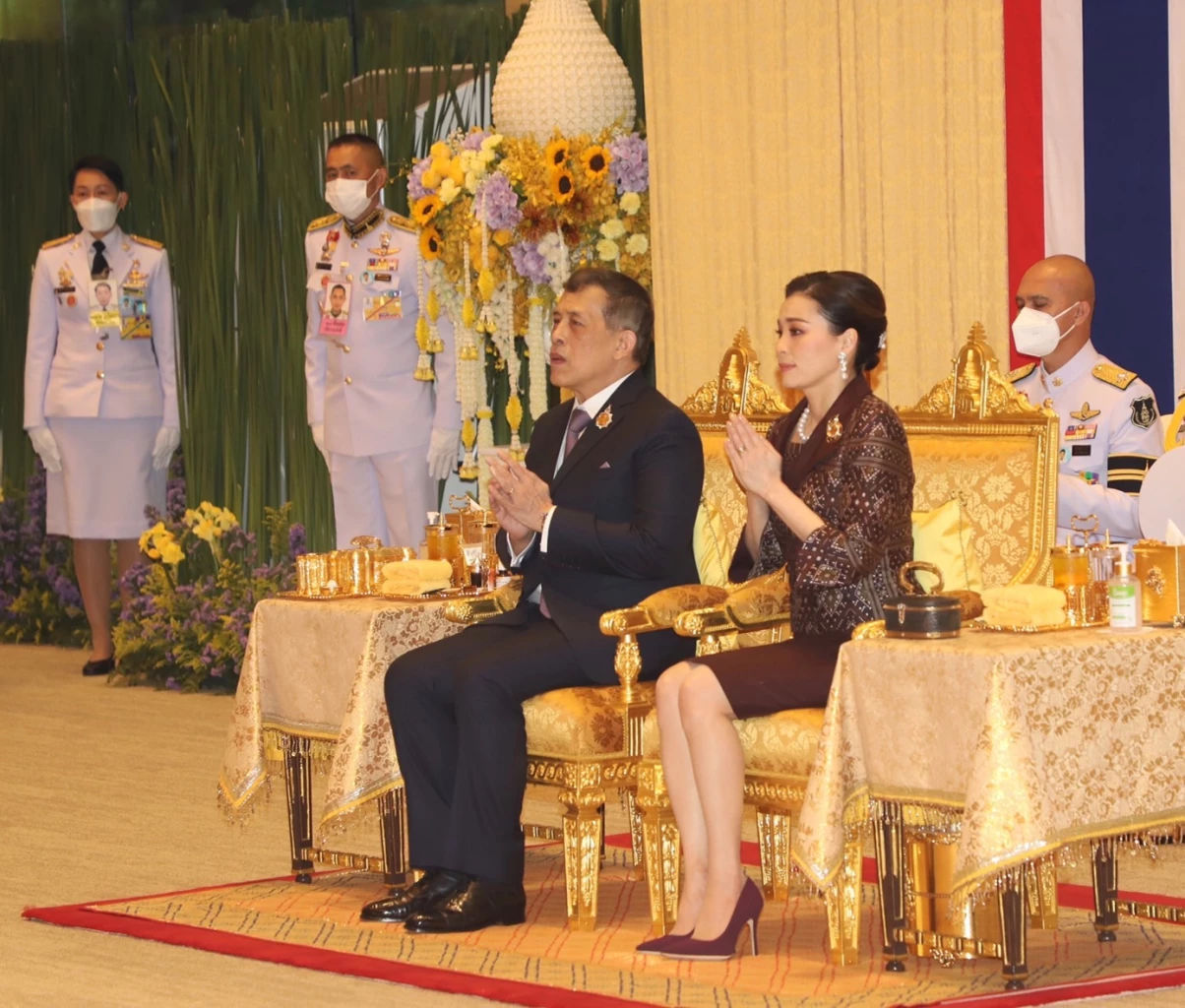 ในหลวง พระราชินี ทรงเปิดอาคารศูนย์การประชุมแห่งชาติสิริกิติ์โฉมใหม่