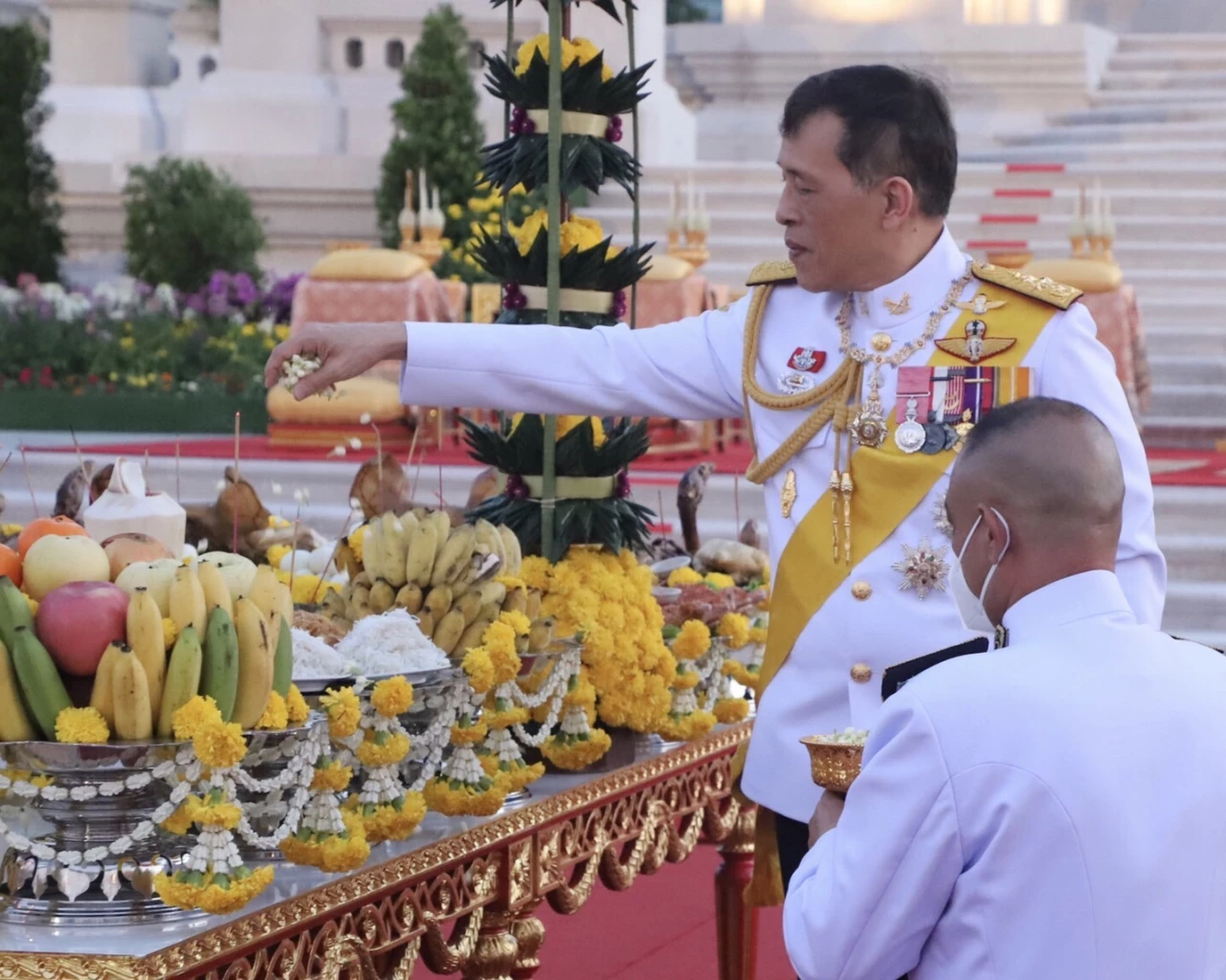 hSsrmyVnCtySjDngXa7N ในหลวง ทรงเปิด 'พระบรมราชานุสาวรีย์ ร.9'