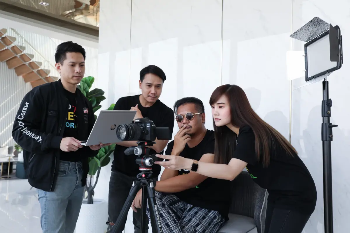 อากู๋ถอยไปเฮียโด่งมาแล้วผุดOrigin Musicปั้นศิลปินGenY-Zเขย่าวงการเพลง