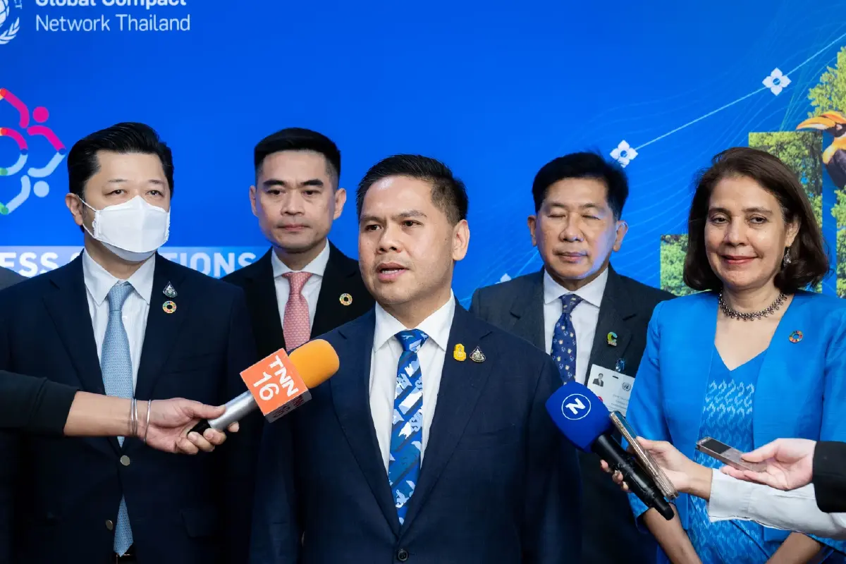“วราวุธ” กางแผนแก้ภาวะโลกร้อน บนเวที COP27 กลางเดือนนี้  พร้อมชูความสำเร็จของไทยในการแก้ปัญหาการเปลี่ยนแปลงสภาพภูมิอากาศอย่างยั่งยืน