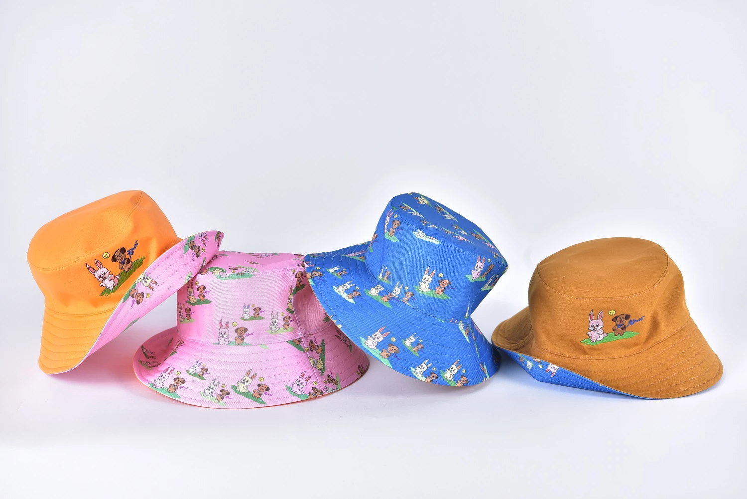 ร้านภูฟ้าอัญเชิญพรพระราชทานภาพวาดฝีพระหัตถ์ กรมสมเด็จพระเทพฯ พระราชทานแด่พสกนิกร ปีเถาะ ปี 2566