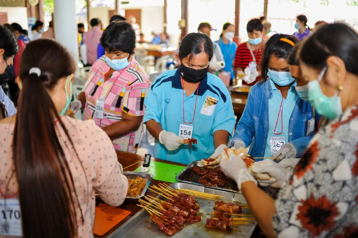 “สุริยะ” ปลื้ม “ดีพร้อม” ส่งเสริมอาชีพ สร้างรายได้ประชาชน สนองนโยบาย นายกฯ