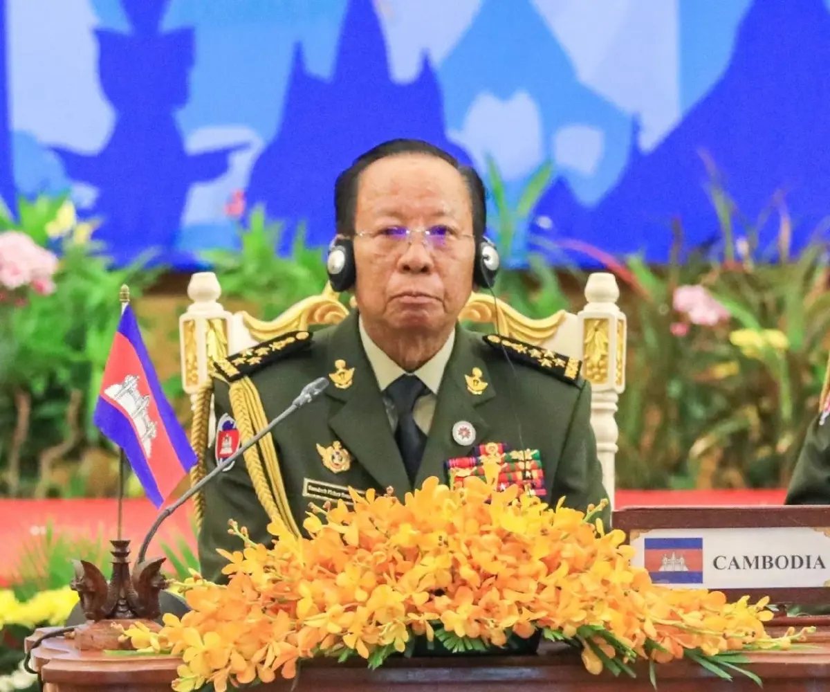 "บิ๊กป้อม" ร่วมประชุม รมว.กลาโหมอาเซียน ย้ำ อาเซียน เป็นหนึ่งเดียว