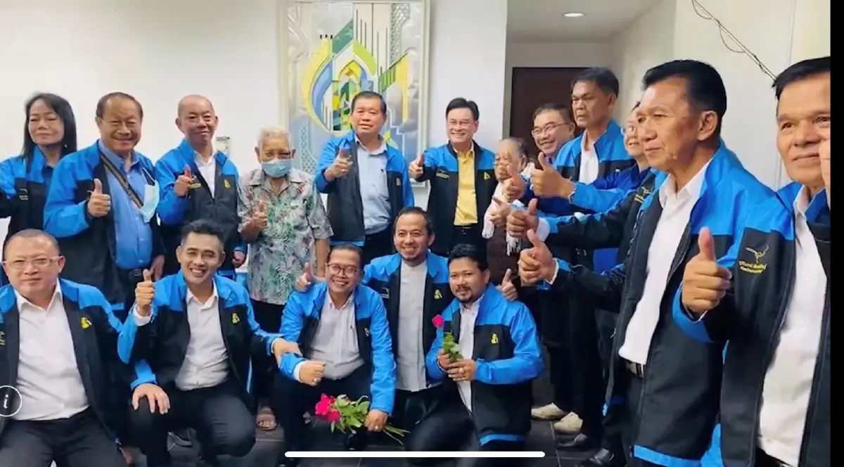 "จุรินทร์" นำทีมปชป.เปิด "12ว่าที่ผู้สมัคร" 3จว.ชายแดนใต้ ลั่นสู้ทุกเขต