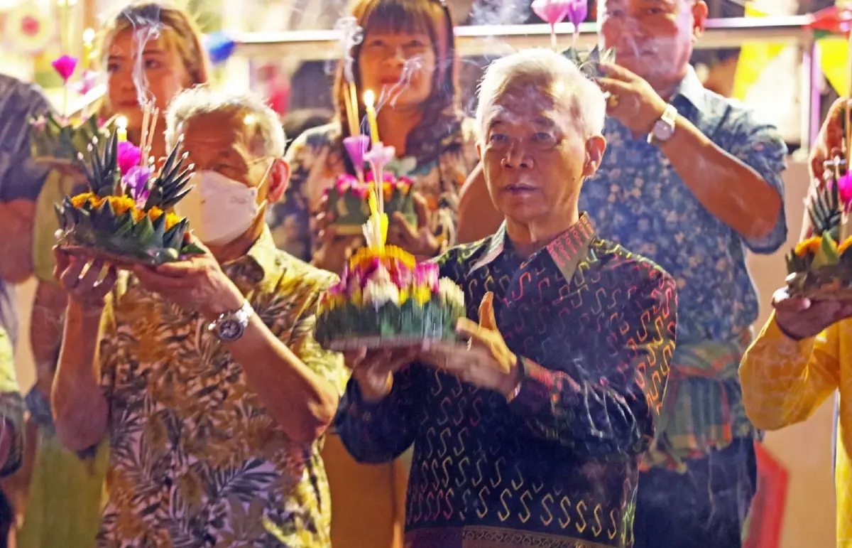 “สุวัจน์” ชูงานลอยกระทงโคราช อลังการ Soft Power กระตุ้นการท่องเที่ยว