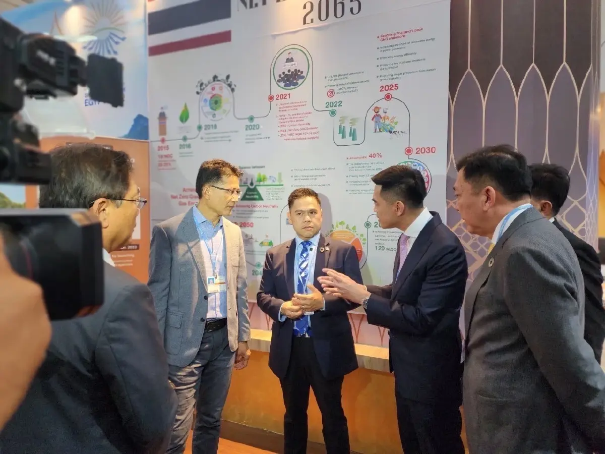 "วราวุธ" โชว์ผลงาน  Thailand Pavilion ตั้งเป้าลดก๊าซเรือนกระจกในระยะยาว พร้อมหารือทวิภาคีไทย - เนเธอร์แลนด์ ประเด็นการจัดการน้ำอย่างยั่งยืน