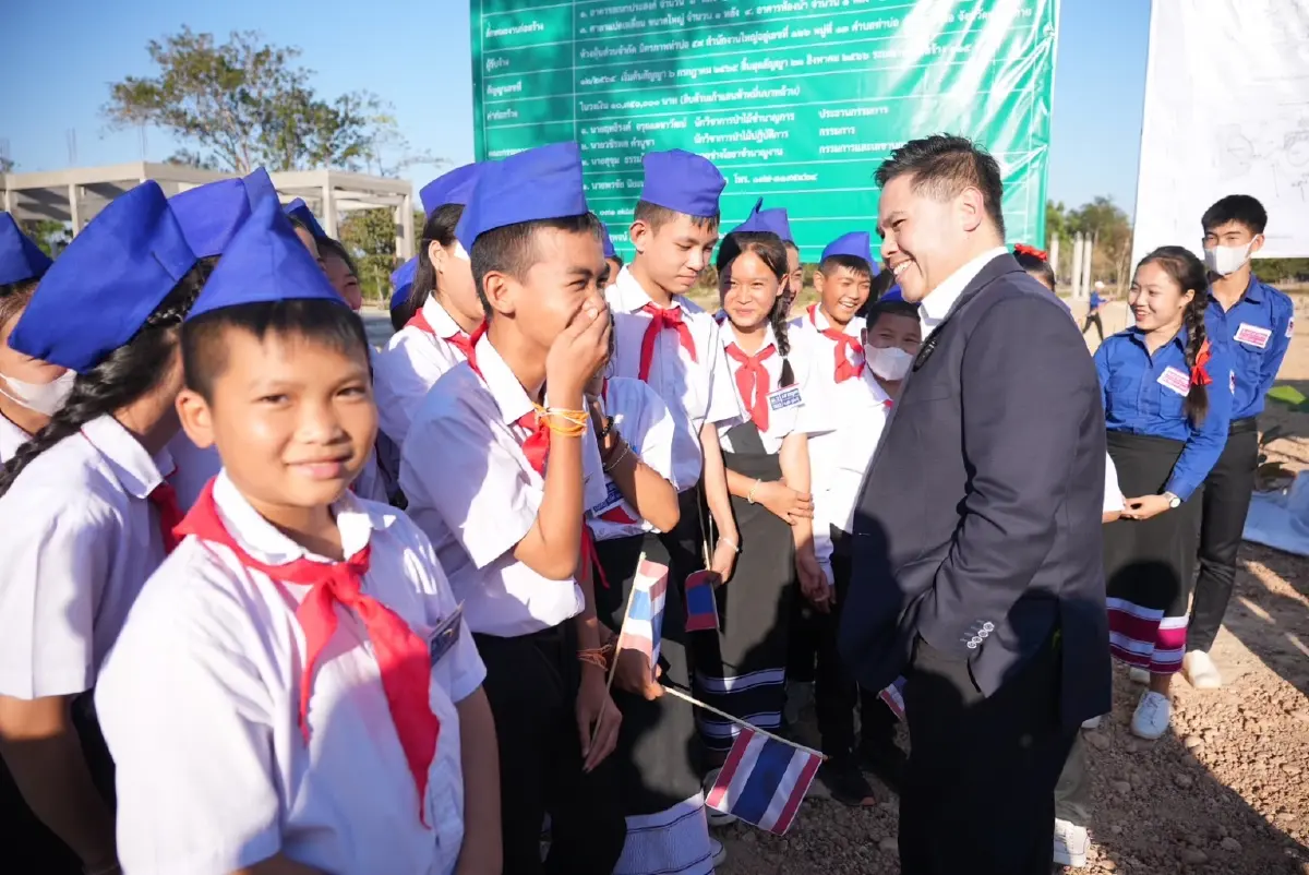 “วราวุธ” ร่วมวางศิลาฤกษ์ “โครงการสร้างสวนรุกขชาติไทย – ลาว” ที่นครเวียงจันทน์ สปป.ลาว พร้อมแลกเปลี่ยนความร่วมมือแก้ไขปัญหาสภาวะโลกร้อน