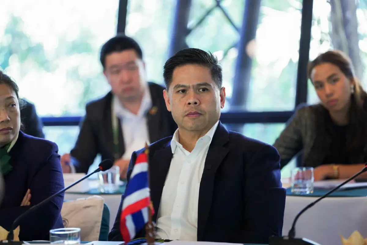 “วราวุธ” ร่วมวางศิลาฤกษ์ “โครงการสร้างสวนรุกขชาติไทย – ลาว” ที่นครเวียงจันทน์ สปป.ลาว พร้อมแลกเปลี่ยนความร่วมมือแก้ไขปัญหาสภาวะโลกร้อน