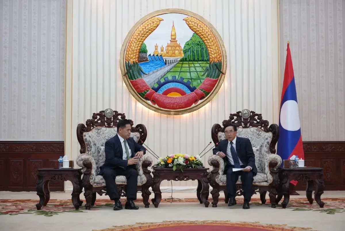 “วราวุธ ศิลปอาชา” เข้าพบ นายกรัฐมนตรี สปป.ลาว แลกเปลี่ยนแนวทางแก้ปัญหาการเปลี่ยนแปลงสภาพภูมิอากาศ