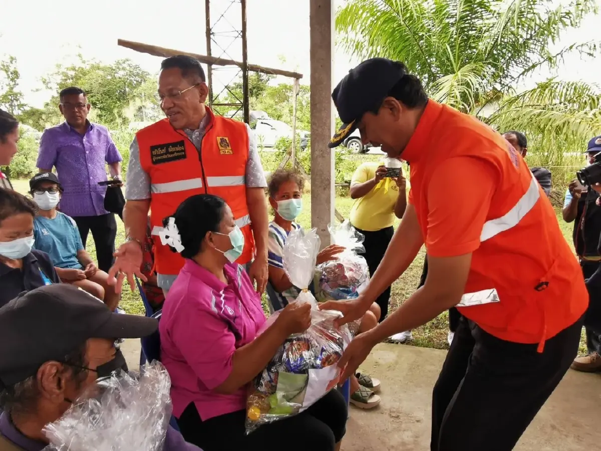 4 จังหวัดภาคใต้ น้ำยังท่วม ปภ.ประสานเร่งระบายน้ำ–ช่วยเหลือผู้ประสบภัย
