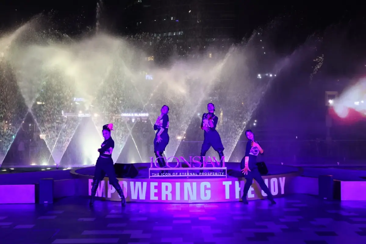 ไอคอนสยาม ร่วมกับ กรุงเทพมหานคร  จัดงาน “The ICONIC Multimedia Water Features - Empowering The Joy”
