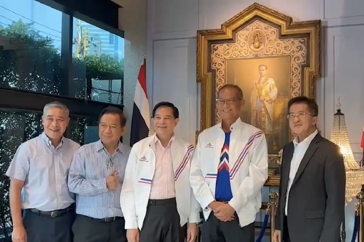 “รทสช.” เผย อีสานกระแสดี พรรคได้ตัวผู้สมัครส.ส. ครบ เด็กเก่าพปชร. โผล่ซบ