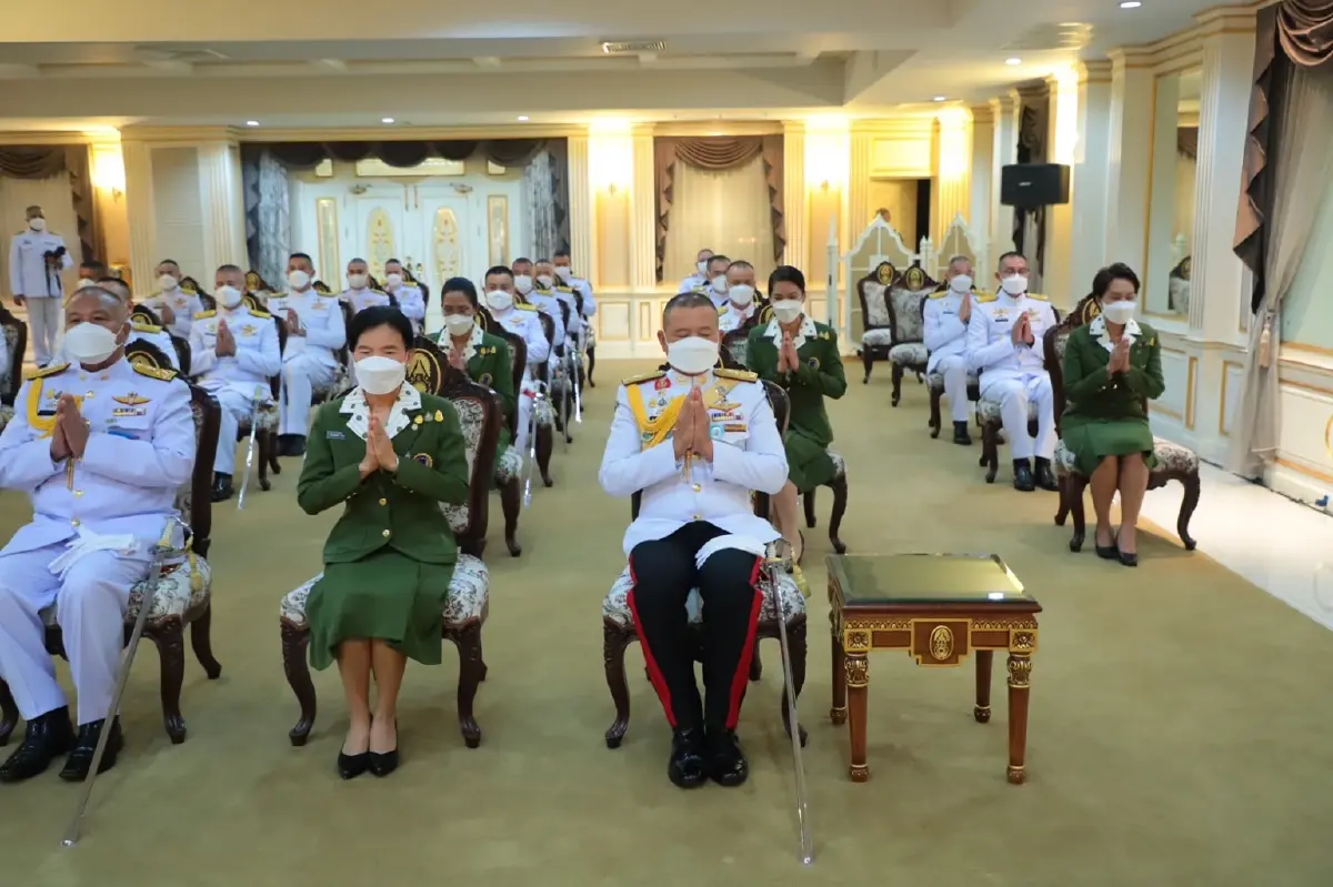 ผบ.ทบ.นำกำลังพล น้อมรำลึกพระมหากรุณาธิคุณ ในหลวง ร.9 เนื่องใน 5 ธ.ค.