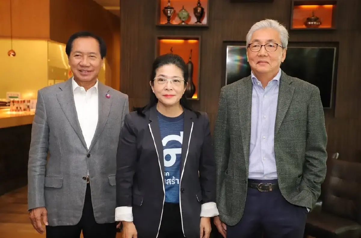 "สมคิด" ผนึก "ทสท." เห็นแสงปลายอุโมงค์ ลั่น ไม่สนตำแหน่ง นายกฯ ต้องฟ้าประทาน