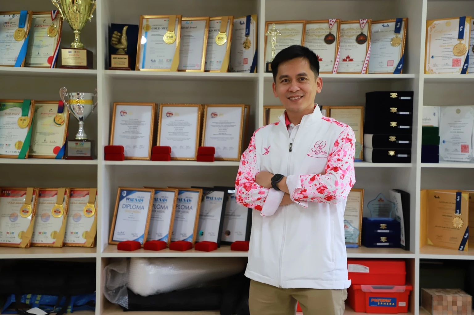 หนูน้อยนักประดิษฐ์ อวด “หลังพร้อม” คว้ารางวัลสิ่งประดิษฐ์นานาชาติ