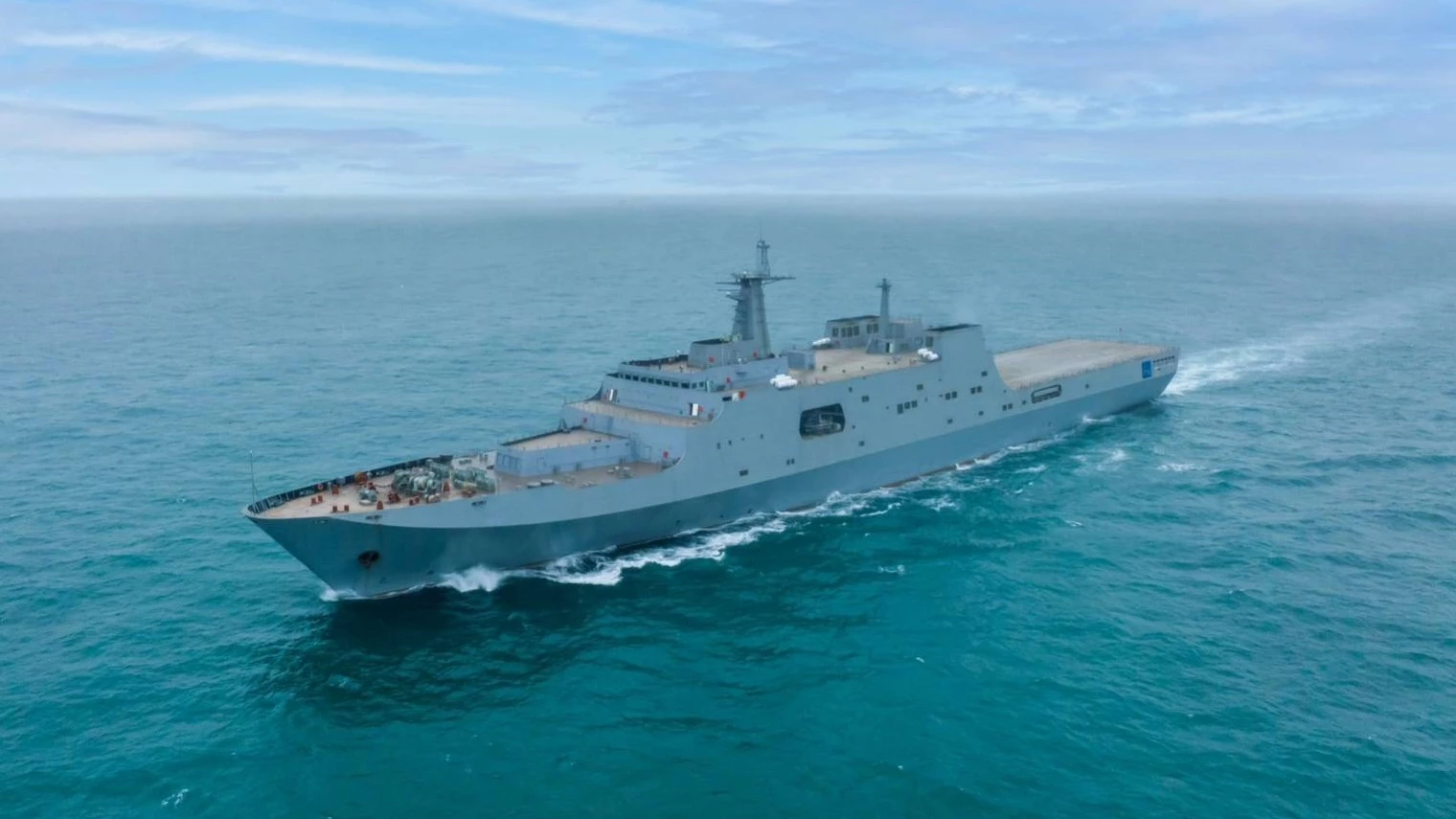 ทร.ไทย-จีน ปล่อยเรือหลวงช้างลงน้ำ เรือพี่เลี้ยงเรือดำน้ำ ถึงไทยปีนี้