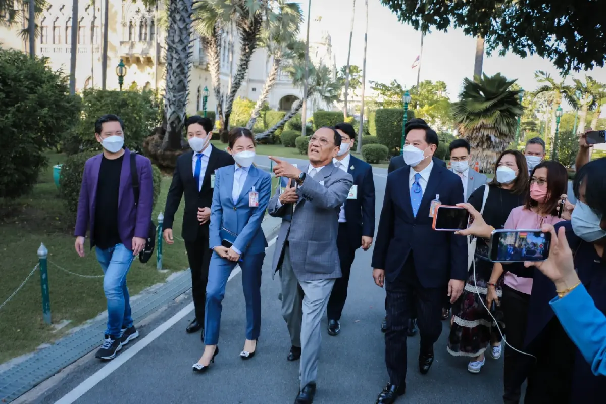 เปิดโผ 40 ส.ส.4 พรรค  ใครเป็นใคร ทัพหน้า”ประยุทธ์” 