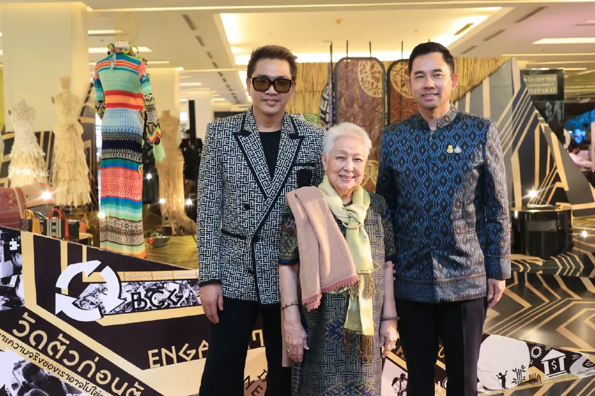 “โอ เทพรัตน์” ผู้รังสรรค์ของที่ระลึกเอเปค 2022