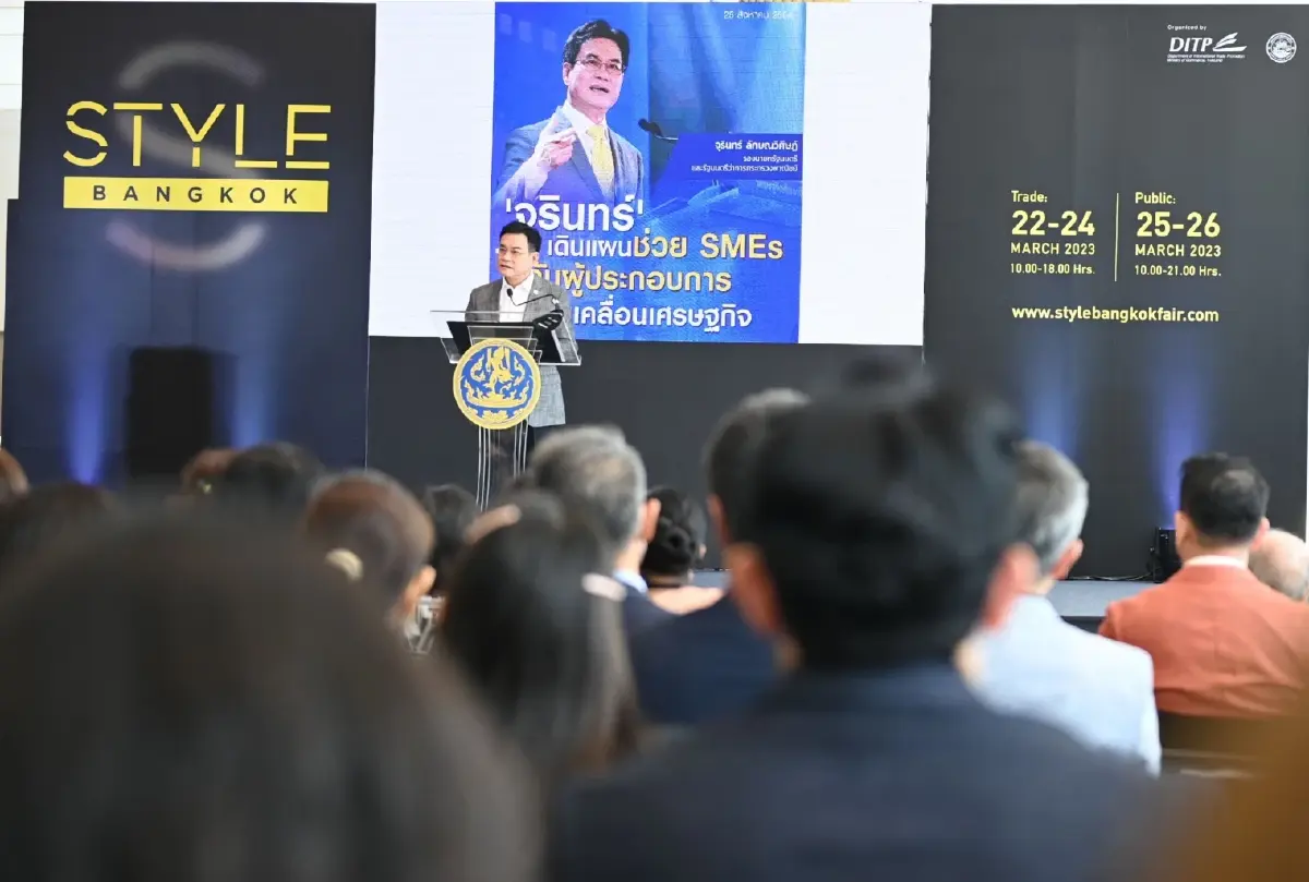 จุรินทร์เปิดงานแสดงสินค้าไลฟ์สไตล์ - แฟชั่นสุดยิ่งใหญ่ ที่ศูนย์สิริกิติ์