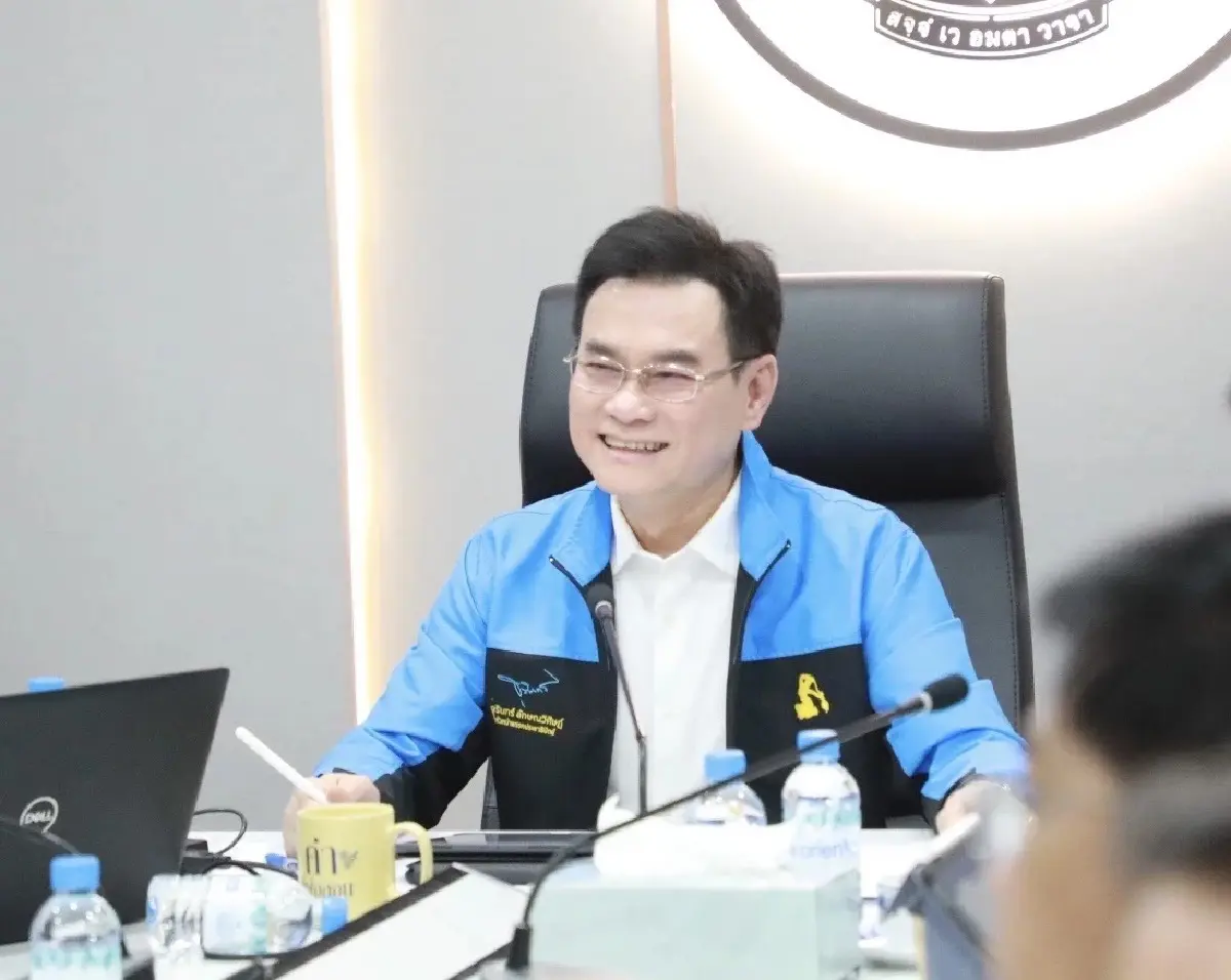 "จุรินทร์"เปิดทีมเศรษฐกิจ เดินหน้ายุทธศาสตร์ "สร้างเงิน สร้างคน สร้างชาติ"