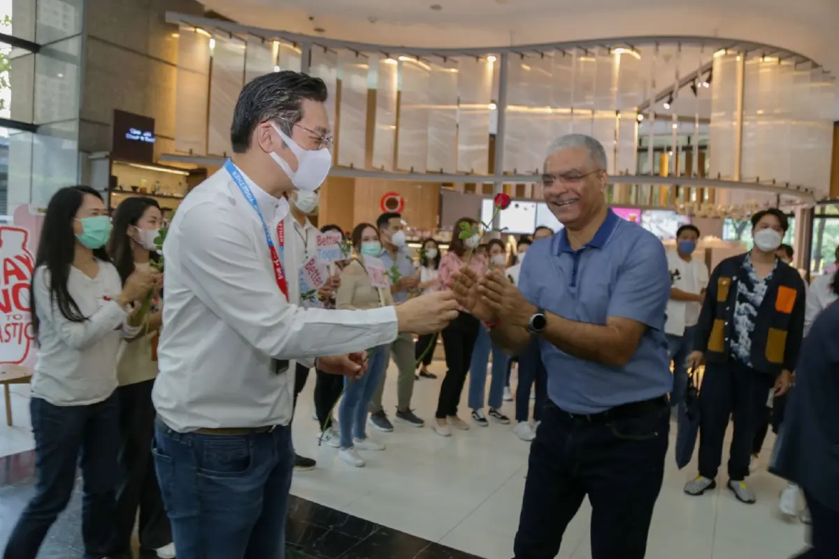 'ทรู' เปิดบ้านรับ ดีแทค 𝗙𝗿𝗼𝗺 𝗦𝗮𝗺𝘆𝗮𝗻 𝘁𝗼 𝗥𝗮𝘁𝗰𝗵𝗮𝗱𝗮 ชื่นมื่น!