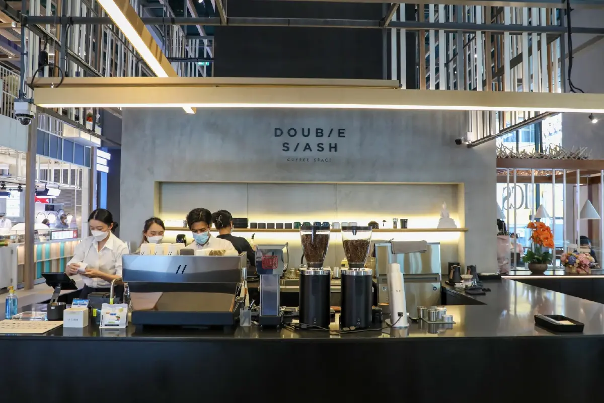 กรณ์พงษ์ วิวัฒน์ชัยกมล บวช 8 ปี ตกผลึกสู่ 'ร้านกาแฟ' มินิมอลลิสต์