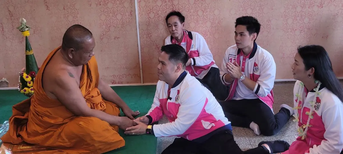 "ชทพ." ลุย"อยุธยา" ช่วย "ผู้สมัครส.ส." หาเสียง โอดป้ายถูกทำลายเพียบ