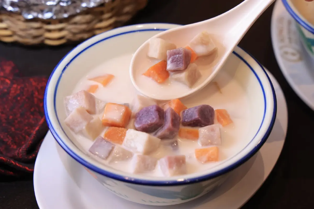 ‘ซงฟา’ ‘บักกุ๊ดเต๋’ จากสิงคโปร์ เปิดเมนูใหม่เสิร์ฟในหม้อดินกับโปรเด็ด