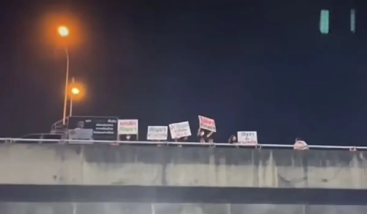 ภท.ปราศรัยใหญ่“อนุทิน” เหน็บคนขายของเป็นนายกฯ แนะสะสมประสบการณ์