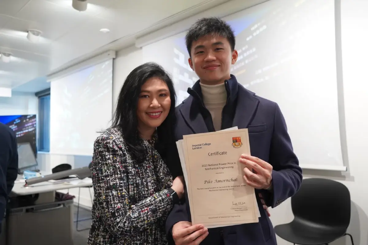 ‘ลูกไปป์’นำทีมคนใกล้ชิดทำบุญวันเกิด‘ยิ่งลักษณ์’เจ้าตัวโพสต์6ความทรงจำ