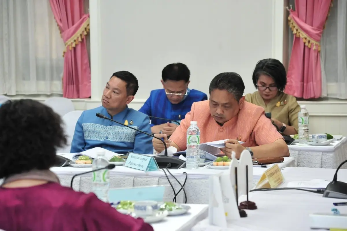 “นายอำเภอคือความหวังของประชาชน” ปลัด มท. เปิดอบรมหลักสูตร “ผู้นำการเปลี่ยนแปลงการขับเคลื่อนศาสตร์พระราชาสู่การพัฒนาที่ยั่งยืน”