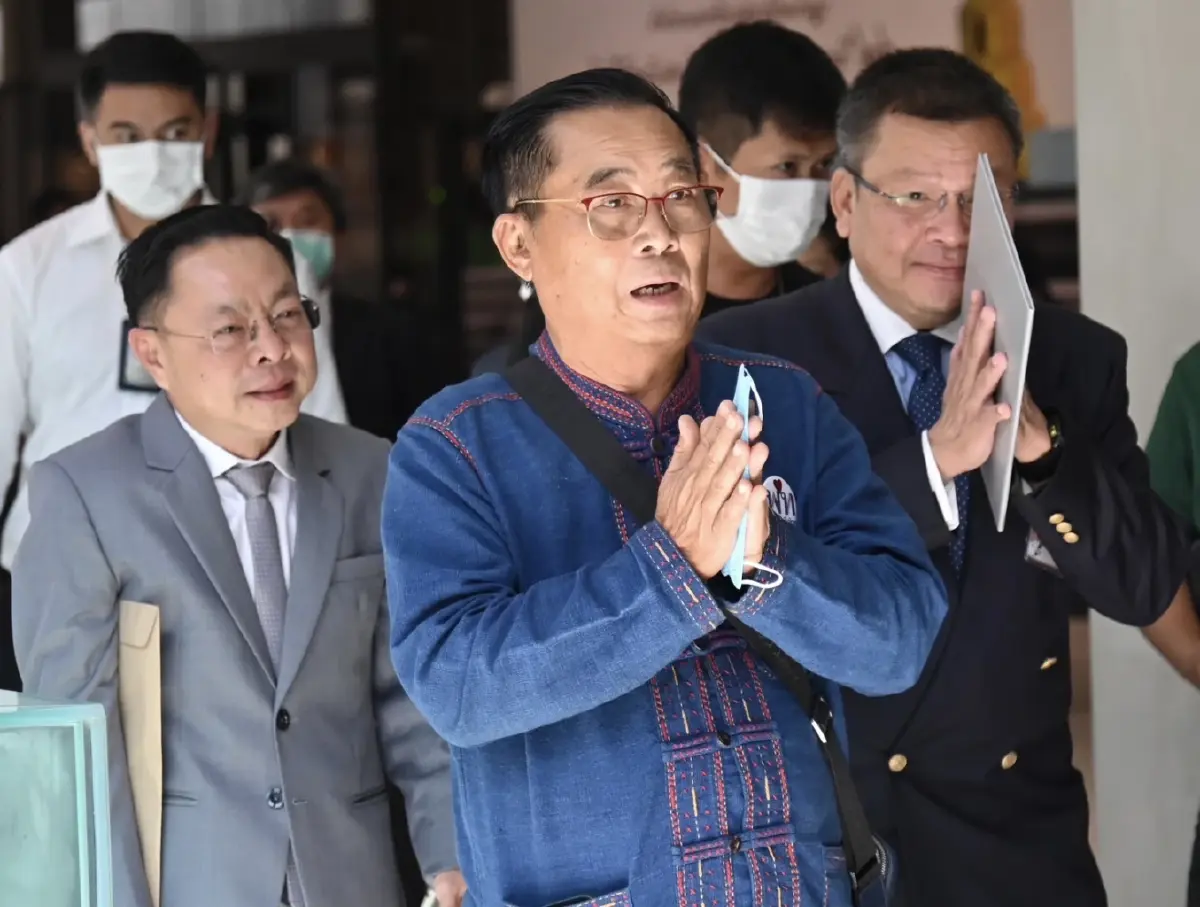 เล่าให้ด้อมส้มฟัง  สัมพันธ์ลึก ‘สหายศรชัย-สหายใหญ่’