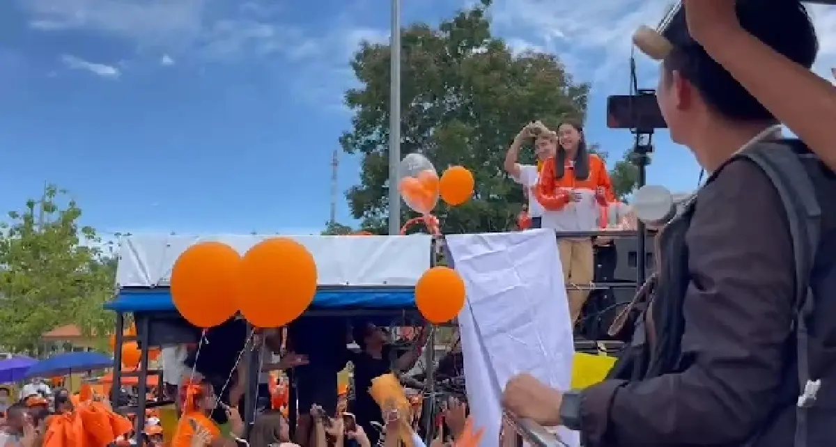 ‘พิธา’ ขอบคุณชาวสมุทรสงคราม กำลังใจเกินร้อย ไม่หวั่นโดนกับดักการเมือง