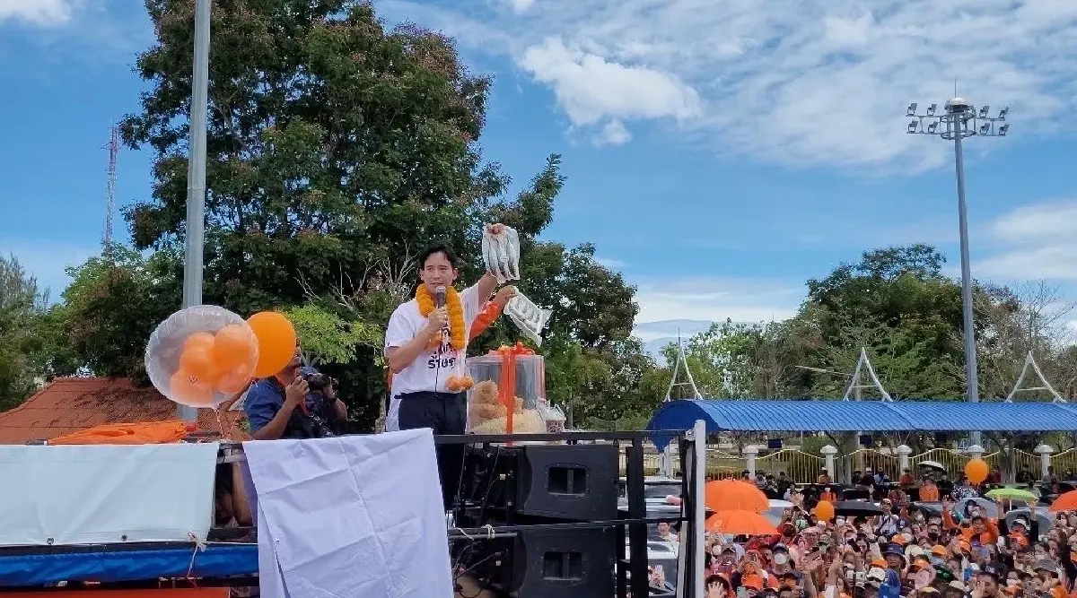 ‘พิธา’ ขอบคุณชาวสมุทรสงคราม กำลังใจเกินร้อย ไม่หวั่นโดนกับดักการเมือง