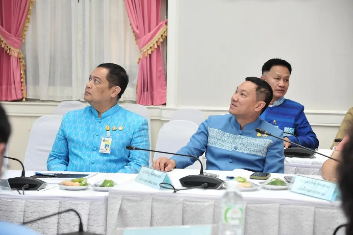 “นายอำเภอคือความหวังของประชาชน” ปลัด มท. เปิดอบรมหลักสูตร “ผู้นำการเปลี่ยนแปลงการขับเคลื่อนศาสตร์พระราชาสู่การพัฒนาที่ยั่งยืน”