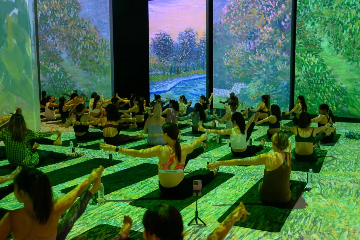 ไอคอนสยาม ร่วมมอบประสบการณ์เอ็กซ์คลูซีฟ กับกิจกรรม “Immersive Brew Yoga”