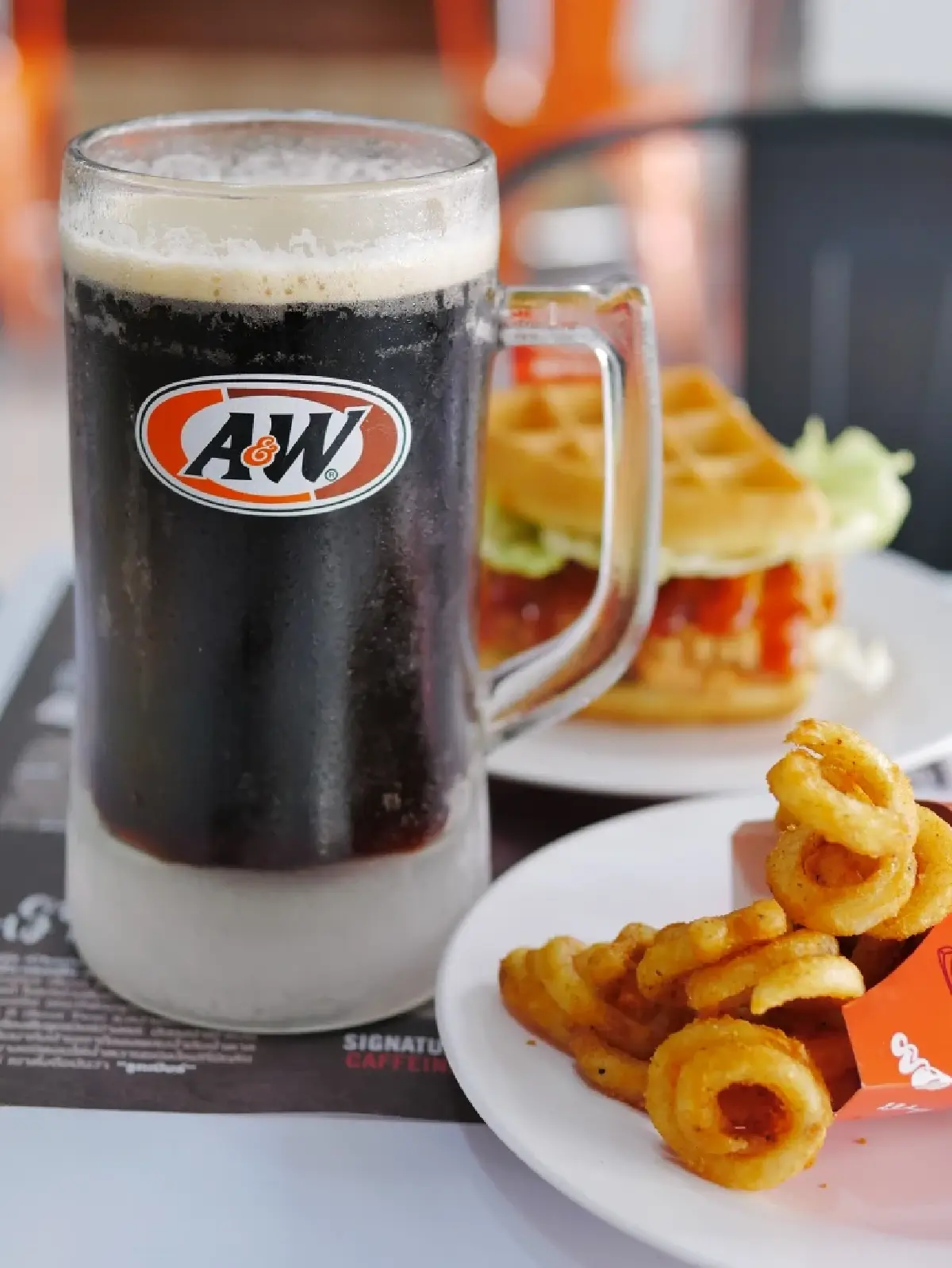 5 ธุรกิจที่เคย ‘รุ่ง’ แต่มา ‘ร่วง’ ที่ไทย