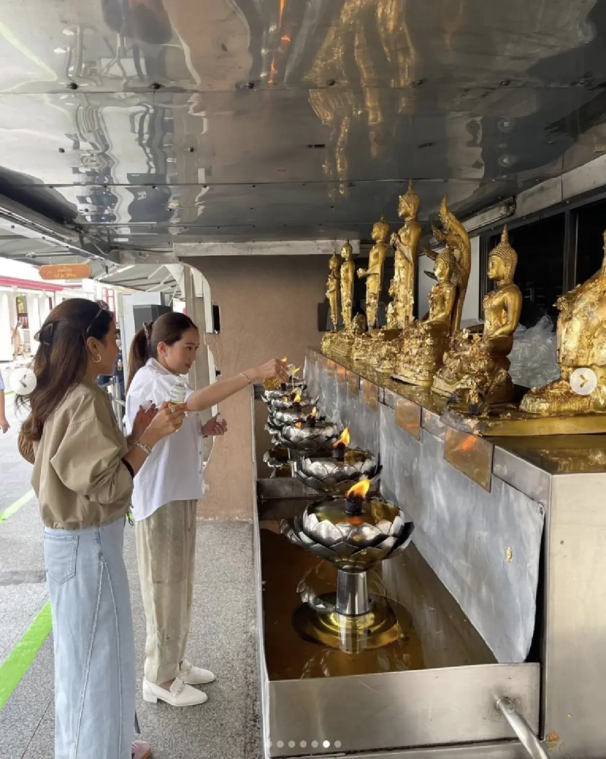 ‘อุ๊งอิ๊ง’ ทำบุญวันเกิด ขอพรพระให้ 'ทักษิณ' กลับบ้านปลอดภัย