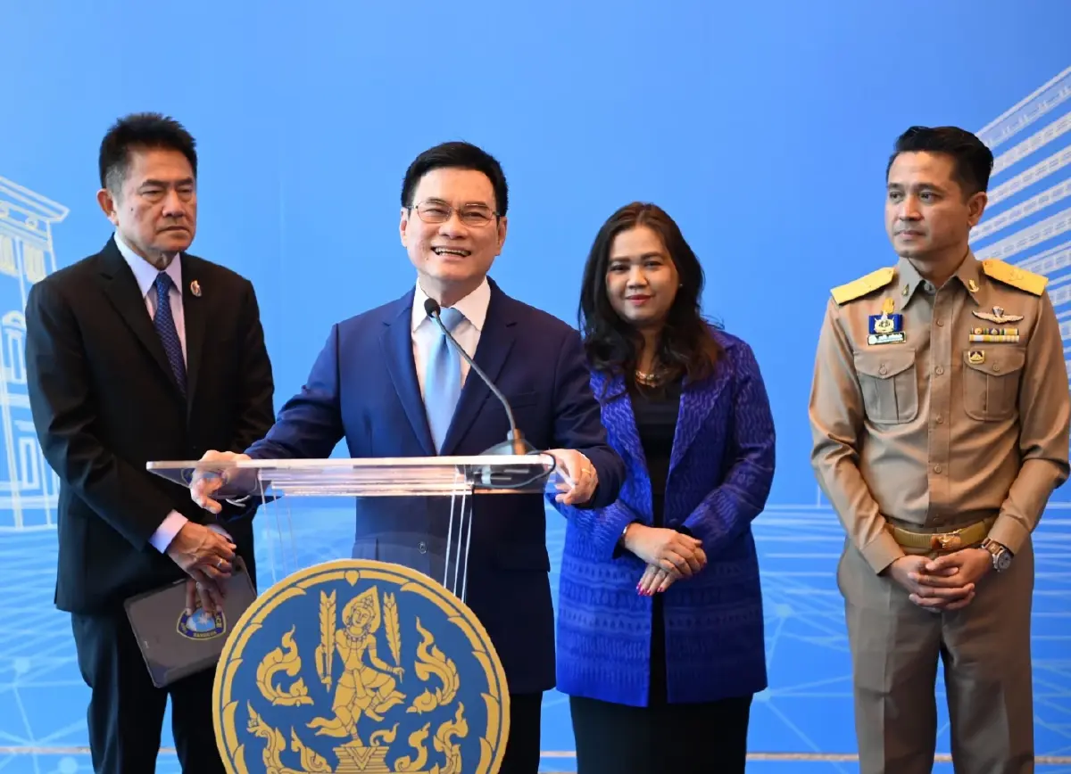 “จุรินทร์”อำลาตำแหน่ง  ขอให้ขรก.ยึดมั่นในการทำหน้าที่เพื่อประเทศ