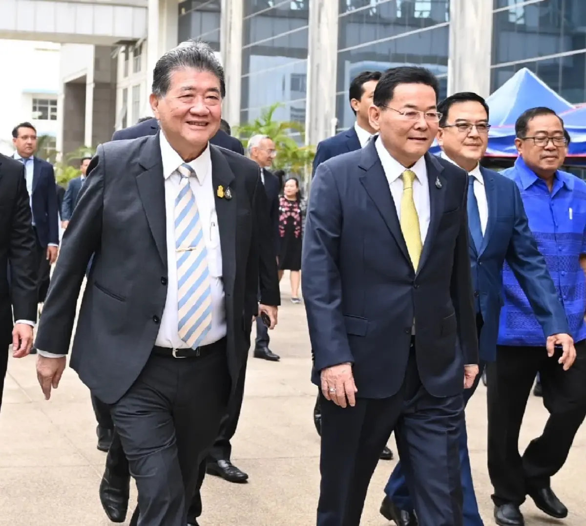 เปิดวิชั่น”ภูมิธรรม-นภินทร “  2 รมต.จาก 2 พรรค คุมพาณิชย์