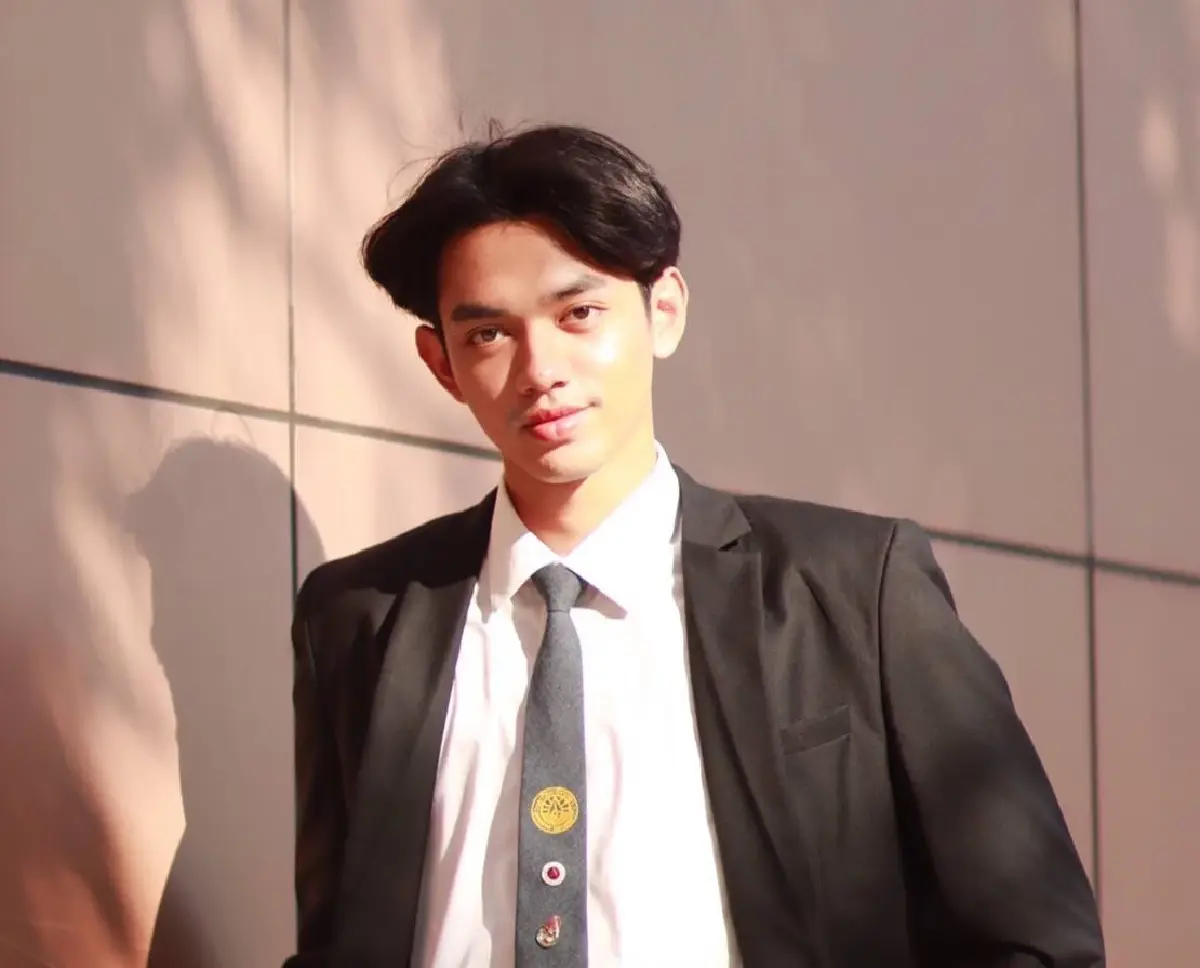 'อนาคตไกล'  ปักหมุด ถ.สุโขทัย สถานที่ตั้งพรรค เคาะ 'ภวัต เชี่ยวชาญเรือ' โฆษก
