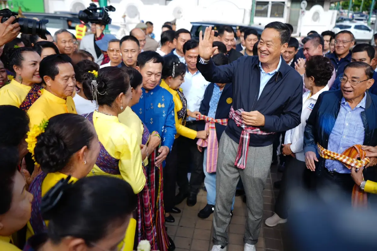 “นายกฯ” ลุยอีสาน แก้แล้ง ชาวบ้านเชียร์ “เศรษฐา” พา ปชช.เป็นเศรษฐี