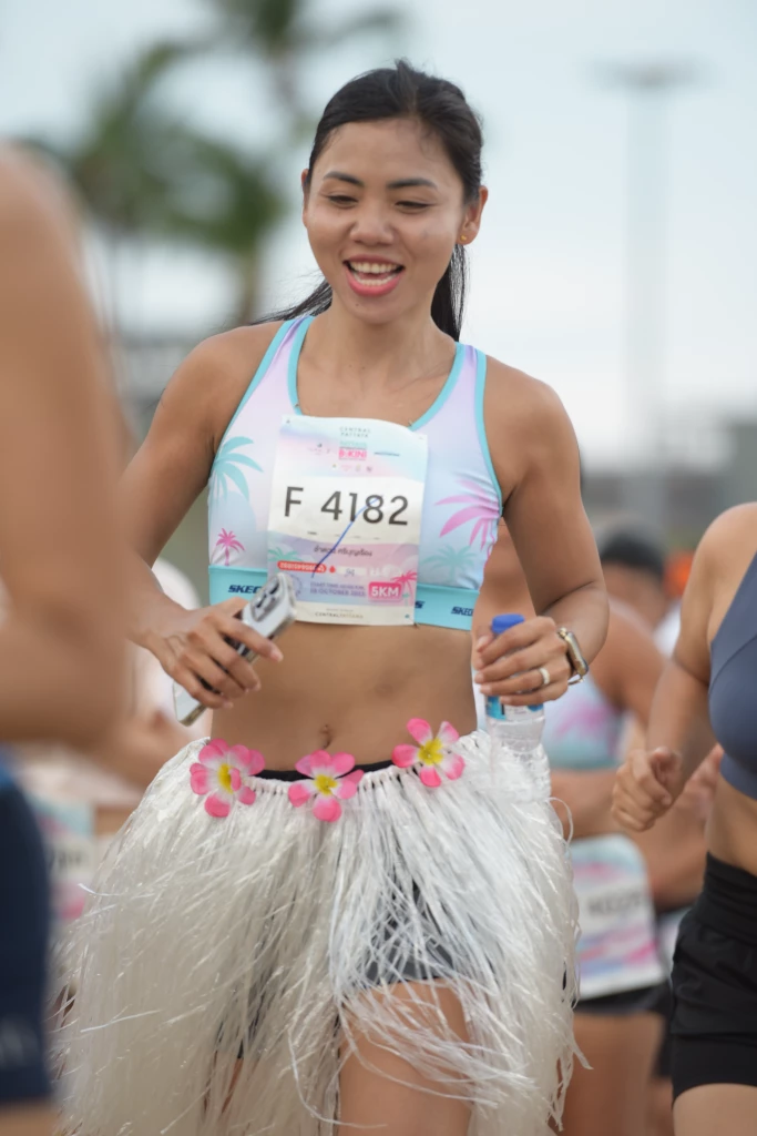 งานวิ่งแซ่บเวอร์! กองทัพบิกินีบุกพัทยาในงาน ‘PATTAYA BIKINI BEACH RACE