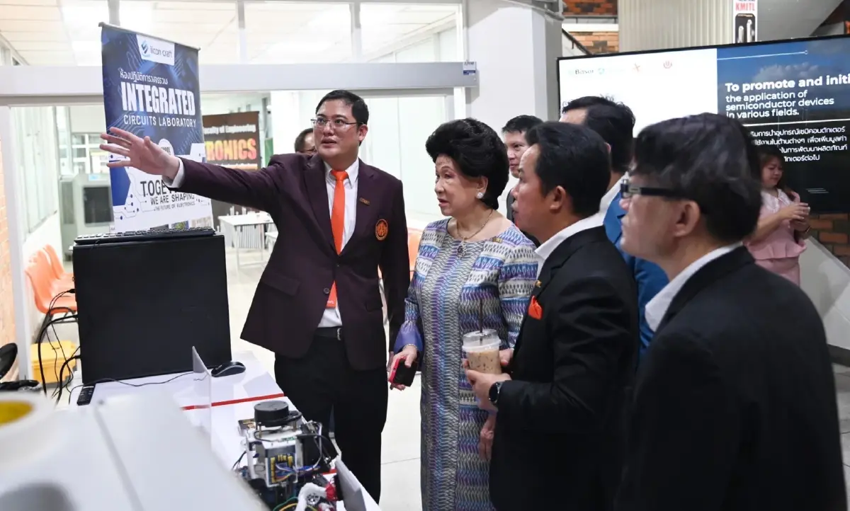 วิศวลาดกระบัง จับมือกับ 11 บริษัทชั้นนำด้านเทคโนโลยีอิเล็กทรอนิกส์
