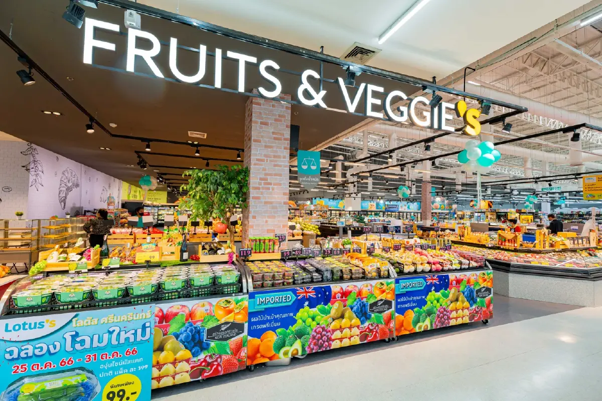 ตลาดค้าส่งไทย 3 ล้านล้าน ร้อนแรง 'แม็คโคร-โลตัส' ลุยปรับโฉมสาขาศรีนครินทร์