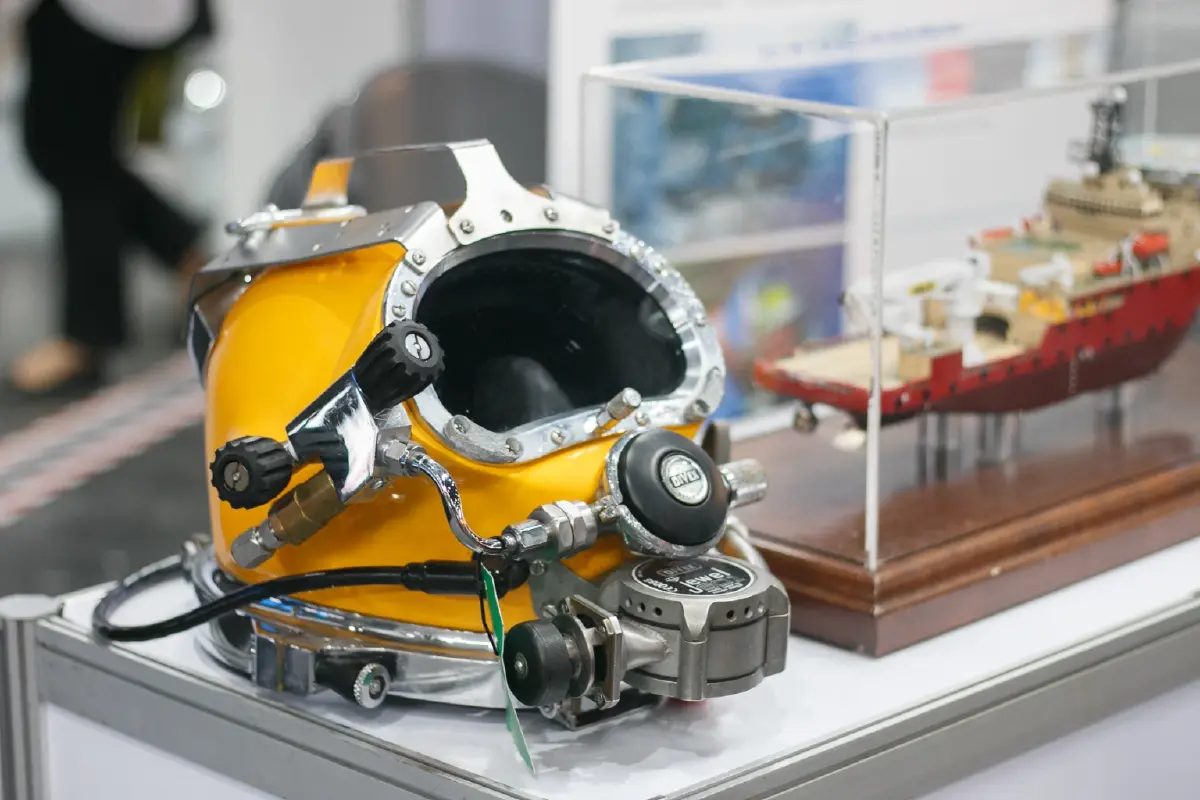 ไฟร์เวิร์คสฯ เปิดตัวงานแสดงสินค้าด้านพลังงานและการต่อเรือ