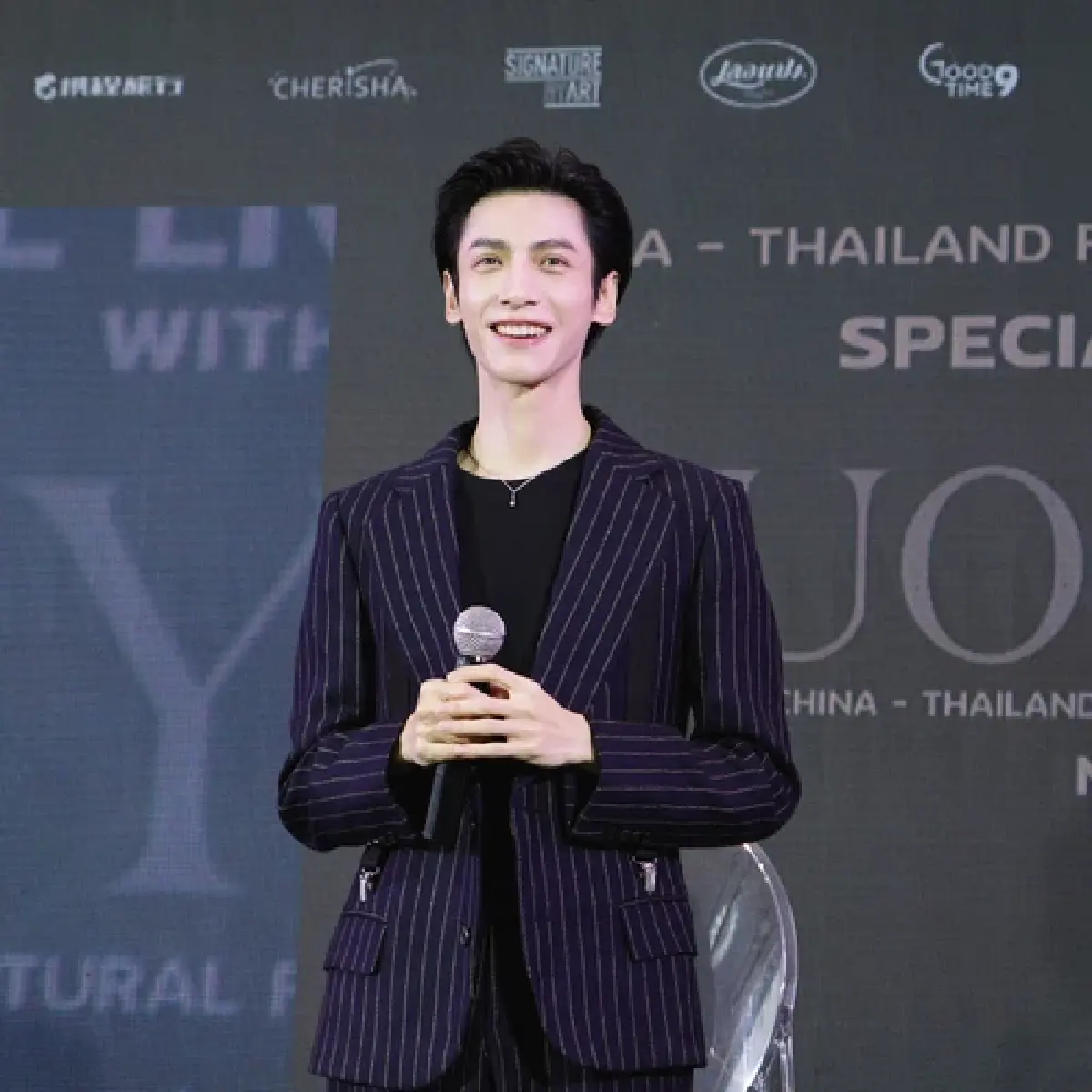 ‘หลัวอวิ๋นซี’ ซุปตาร์จีน สมาชิก Friends of Thailand เชื่อมสัมพันธ์ไทย-จีน