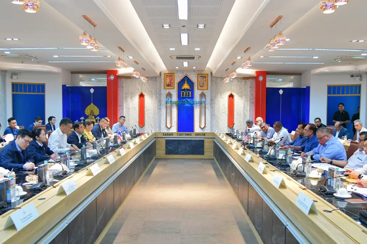 ’เศรษฐา-อันวาร์’ ชื่นมื่น หารือ ถึงผลประโยชน์ร่วม ไทย-มาเลเซีย